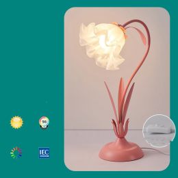 Bedside Flower Minimalist Creative Lily Of The Valley Flower Desk Lamp (Option: Red-warm light-220V US)